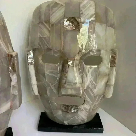 Set of two semiprecious stone souvenir Mayan Death  Masks on stands - Picture 3 of 8